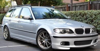 Descargar Manual PDF BMW 325xi Touring 2003 de Reparación DESCARGA GRATIS