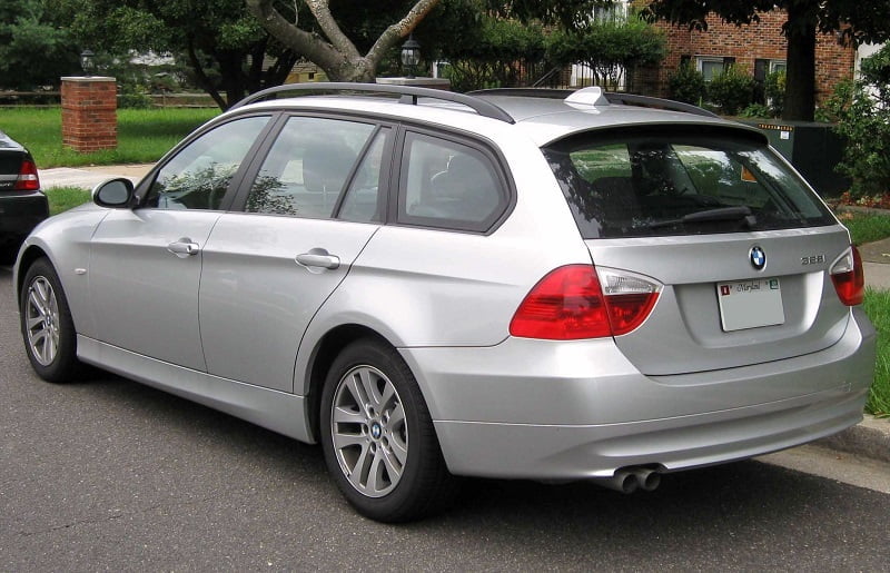 Manual PDF BMW 328i Touring 2005 de Reparación DESCARGA GRATIS