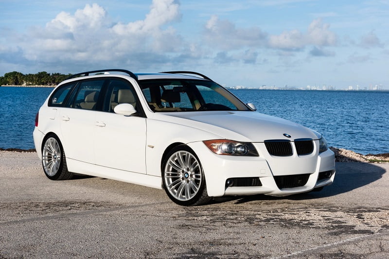 Descargar Manual PDF BMW 328i Touring 2007 de Reparación DESCARGA GRATIS