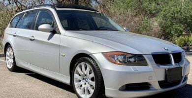 Descargar Manual PDF BMW 328xi Touring 2007 de Reparación DESCARGA GRATIS