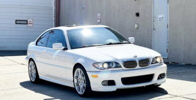 Descargar Manual PDF BMW 330i Coupe 2006 de Reparación DESCARGA GRATIS