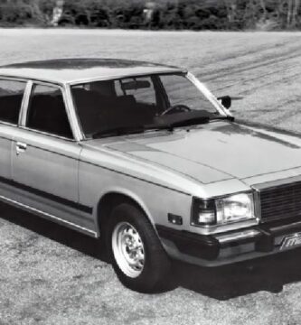 Descargar Manual Mazda 929 1979 de Reparación PDF GRATIS