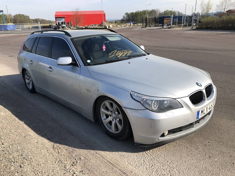 Manual PDF BMW 520d Touring 2006 de Reparación DESCARGA GRATIS