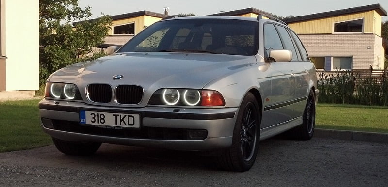 Descargar Manual PDF BMW 523i Touring 1998 de Reparación DESCARGA GRATIS