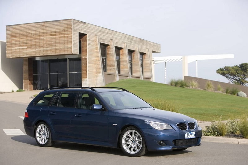 Descargar Manual PDF BMW 530i Touring 2006 de Reparación DESCARGA GRATIS