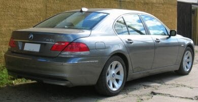 Descargar Manual PDF BMW 740i 2006 de Reparación DESCARGA GRATIS