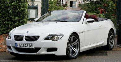 Descargar Manual PDF BMW M6 Convertible 2006 de Reparación DESCARGA GRATIS