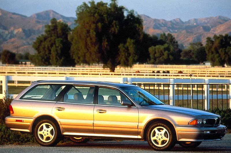 Descargar Manual Mitsubishi DIAMANTE WAGON 1994 de Catalogo de Partes DESCARGA GRATIS