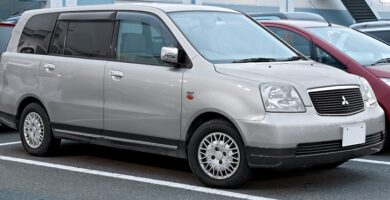 Descargar Manual Mitsubishi DION 2001 de Catalogo de Partes DESCARGA GRATIS