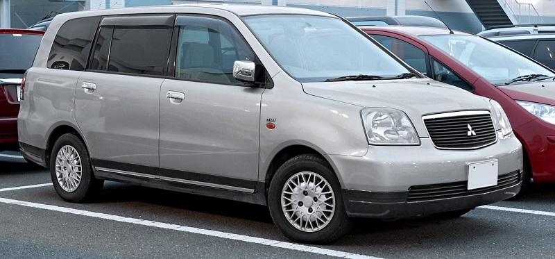 Descargar Manual Mitsubishi DION 2002 de Catalogo de Partes DESCARGA GRATIS