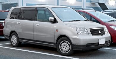 Descargar Manual Mitsubishi DION 2005 de Catalogo de Partes DESCARGA GRATIS