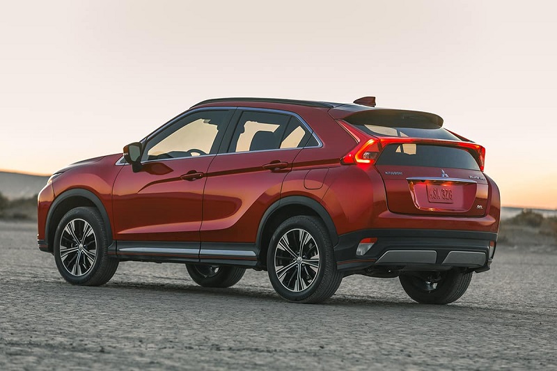 Descargar Manual Mitsubishi ECLIPSE CROSS 2015 de Catalogo de Partes DESCARGA GRATIS