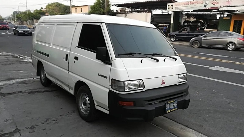 Descargar Manual Mitsubishi L300 2005 de Catalogo de Partes DESCARGA GRATIS