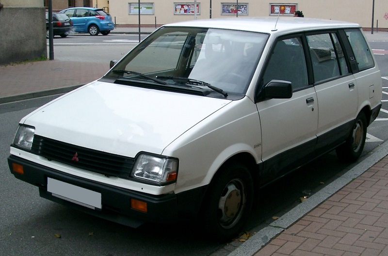 Descargar Manual Mitsubishi SPACE WAGON 1988 de Catalogo de Partes DESCARGA GRATIS