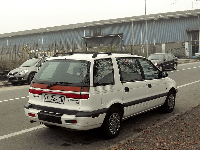 Descargar Manual Mitsubishi SPACE WAGON 1996 de Catalogo de Partes DESCARGA GRATIS