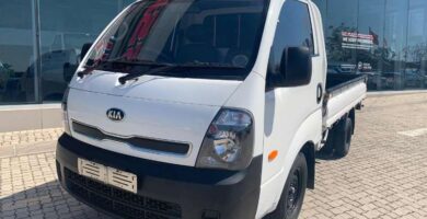 Descargar Manual KIA K2700 2014 de Usuario