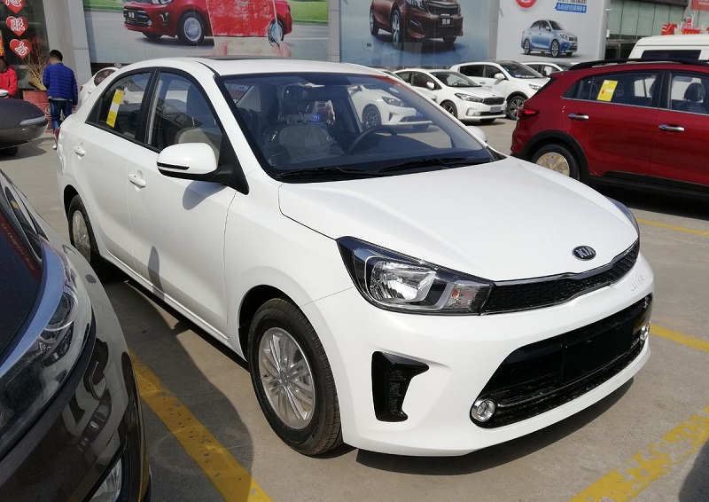 Descargar Manual KIA Soluto 2019 de Usuario