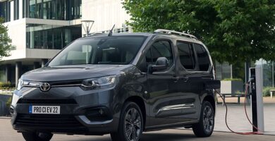 Manual Toyota Proace City Verso EV 2022 de Usuario