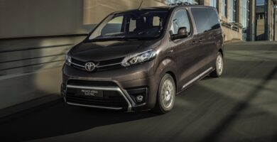 Descargar Manual Toyota Proace Verso EV 2021 de Usuario