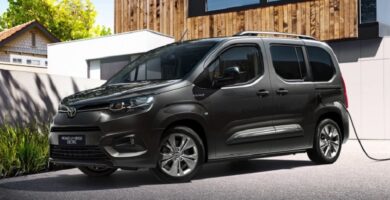 Descargar Manual Toyota Proace Verso EV 2023 de Usuario