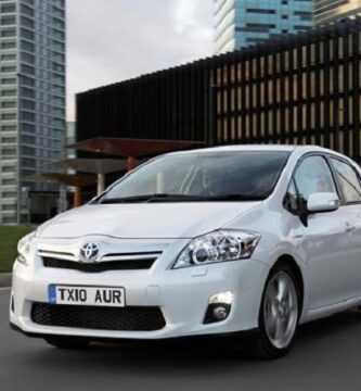 Descargar Manual Toyota Auris híbrido 2012 de Usuario