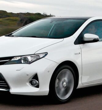 Descargar Manual Toyota Auris híbrido 2013 de Usuario