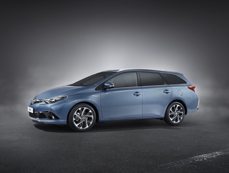 Descargar Manual Toyota Auris hybrid touring sports 2015 de Usuario