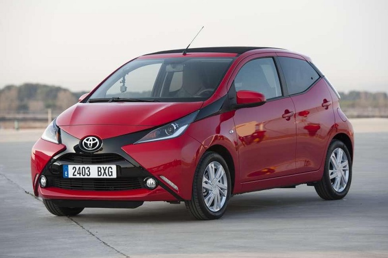 Download Toyota Aygo 2015 User Manual