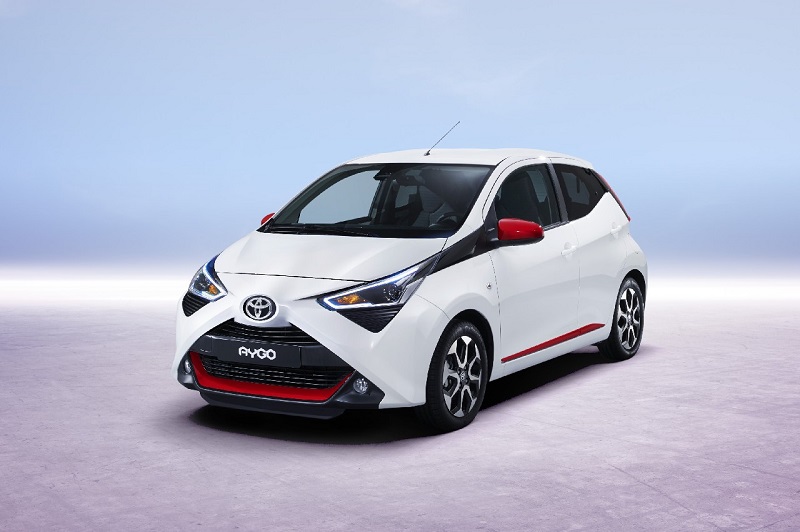 Descargar Manual Toyota Aygo 2018 de Usuario