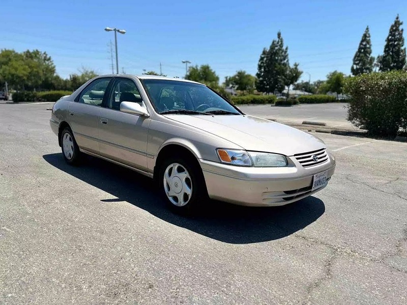 Descargar Manual Toyota Camry 1998 de Usuario