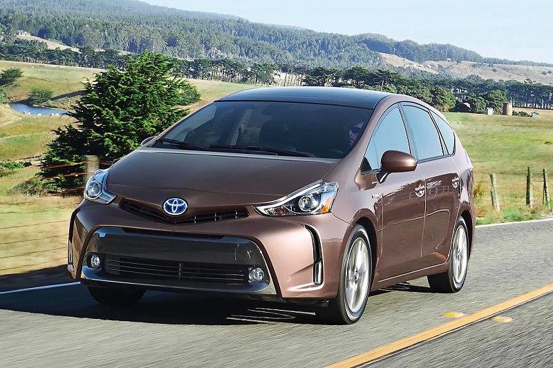 Descargar Manual Toyota Prius V 2015 de Usuario