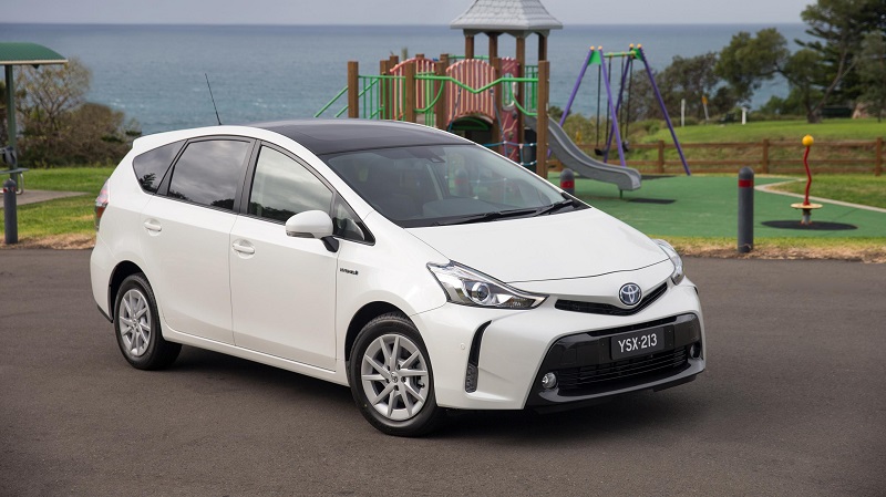 Descargar Manual Toyota Prius V 2021 de Usuario