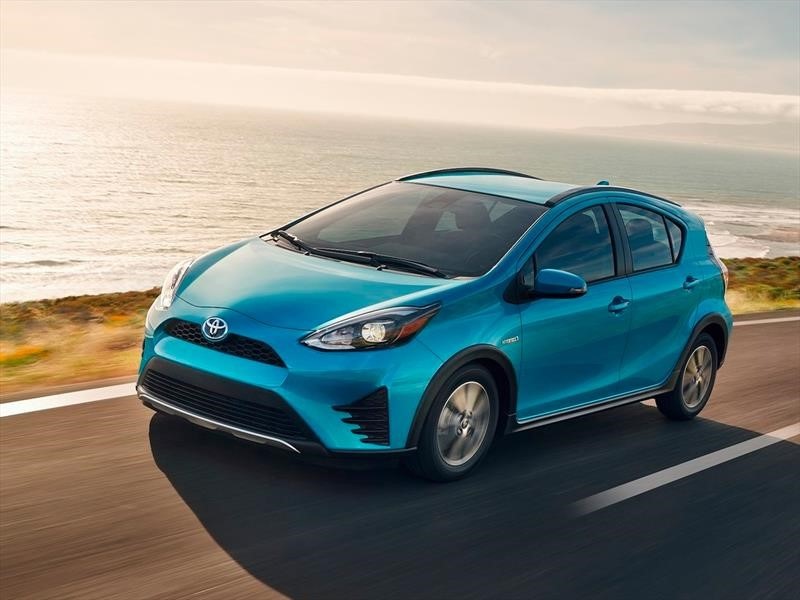 Descargar Manual Toyota Prius C 2018 de Usuario