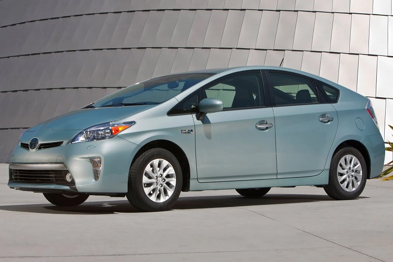Descargar Manual Toyota Prius Plug-in Hybrid 2013 de Usuario