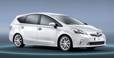 Descargar Manual Toyota Prius plus 2012 de Usuario