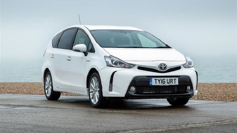 Descargar Manual Toyota Prius plus 2019 de Usuario
