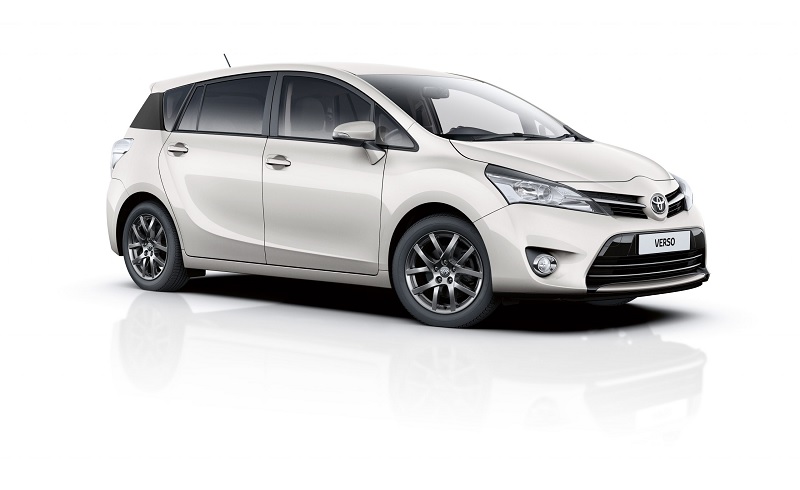 Descargar Manual Toyota Verso 2015 de Usuario