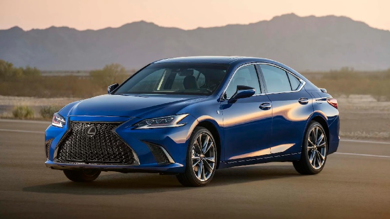 Manual Lexus ES 2020 de Usuario