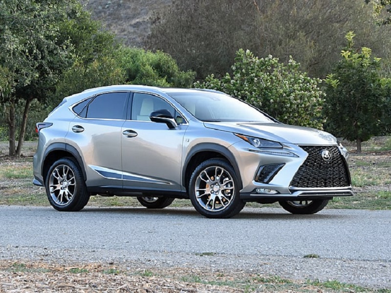 Manual Lexus NX 2020 de Usuario