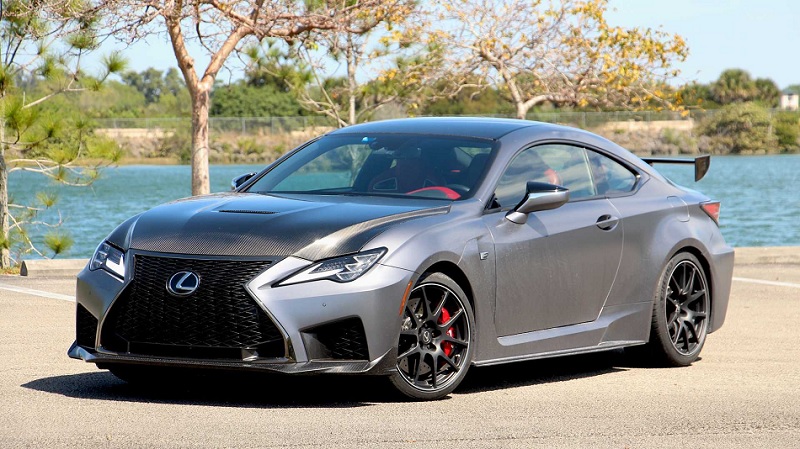 Manual Lexus RC F 2020 de Usuario