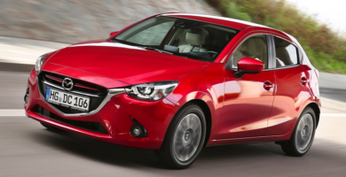 Descargar Manual Mazda 2 2018 de Usuario