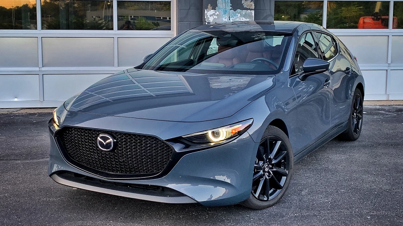 Descargar Manual Mazda 3 Hatchback 2020 de Usuario