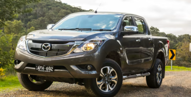 Descargar Manual Mazda BT-50 2016 de Usuario