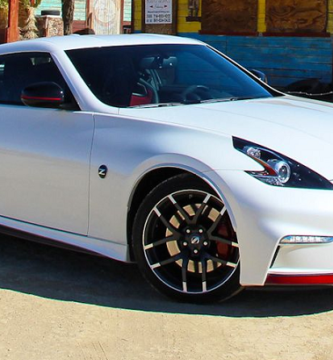 Descargar Manual Nissan 370Z Coupe 2015 de Usuario