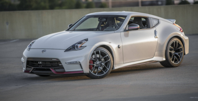 Descargar Manual Nissan 370Z Coupe 2018 de Usuario