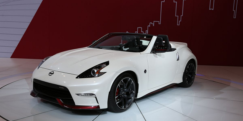 Descargar Manual Nissan 370Z Roadster 2015 de Usuario