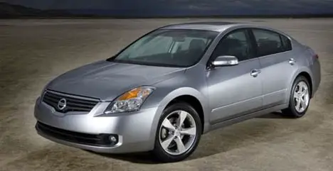 Descargar Manual Nissan Altima Hybrid 2008 de Usuario