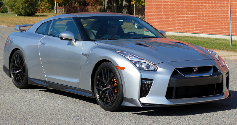 Descargar Manual Nissan GT-R 2019 de Usuario