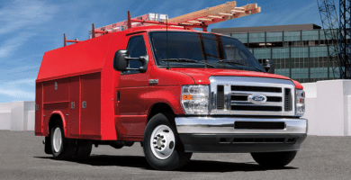 Descargar Manual Ford E-350 2021 de Usuario