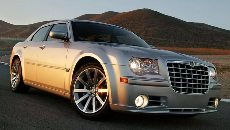 Descargar Manual Chrysler 300C 2010 de Usuario